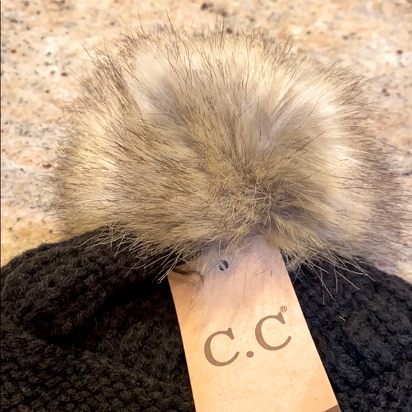 C.C KNIT HAT Violet - Picture 3 of 3